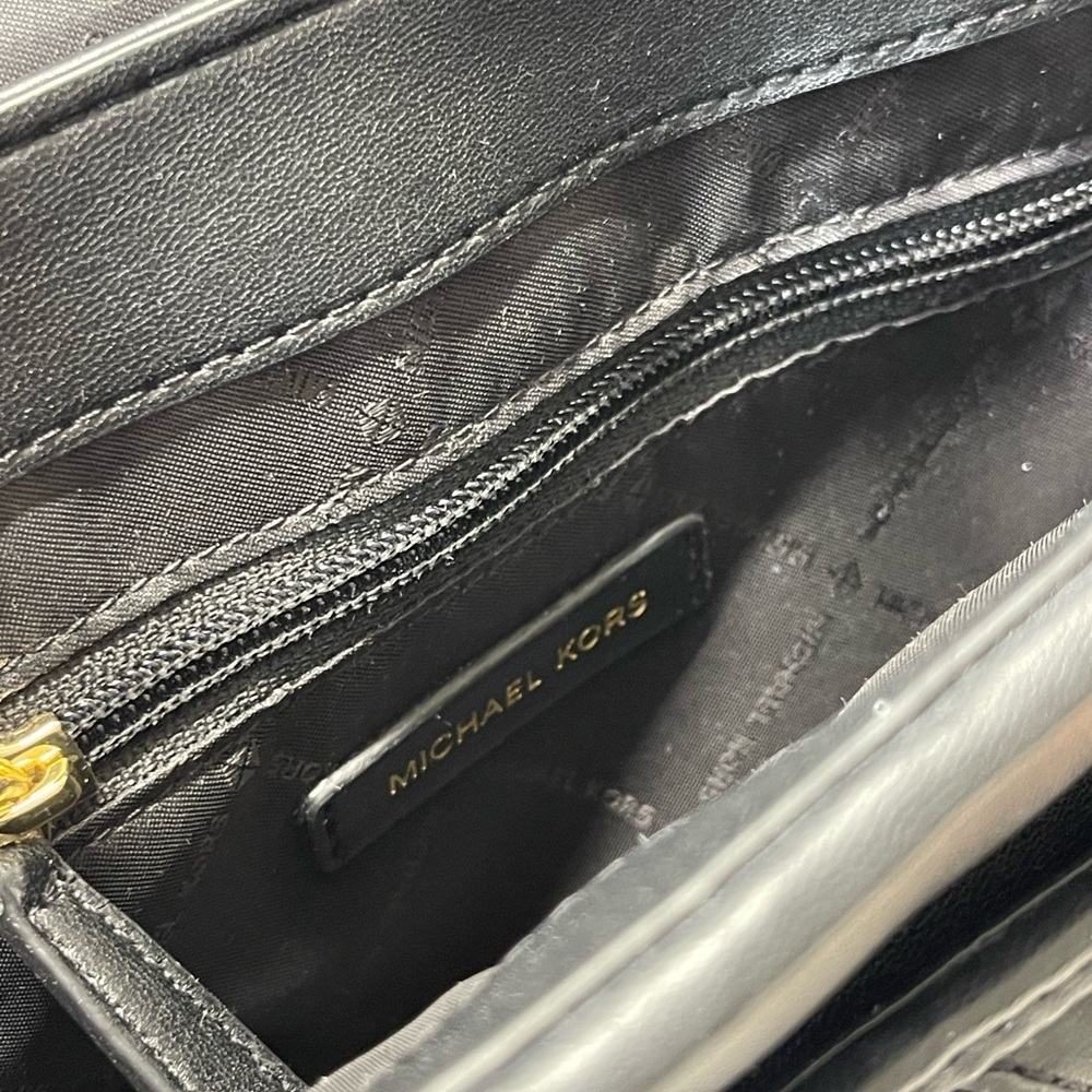 (new+card) Michael Kors Regina flap shoulder bag crossbody black leather quilted - Picture 16 of 16